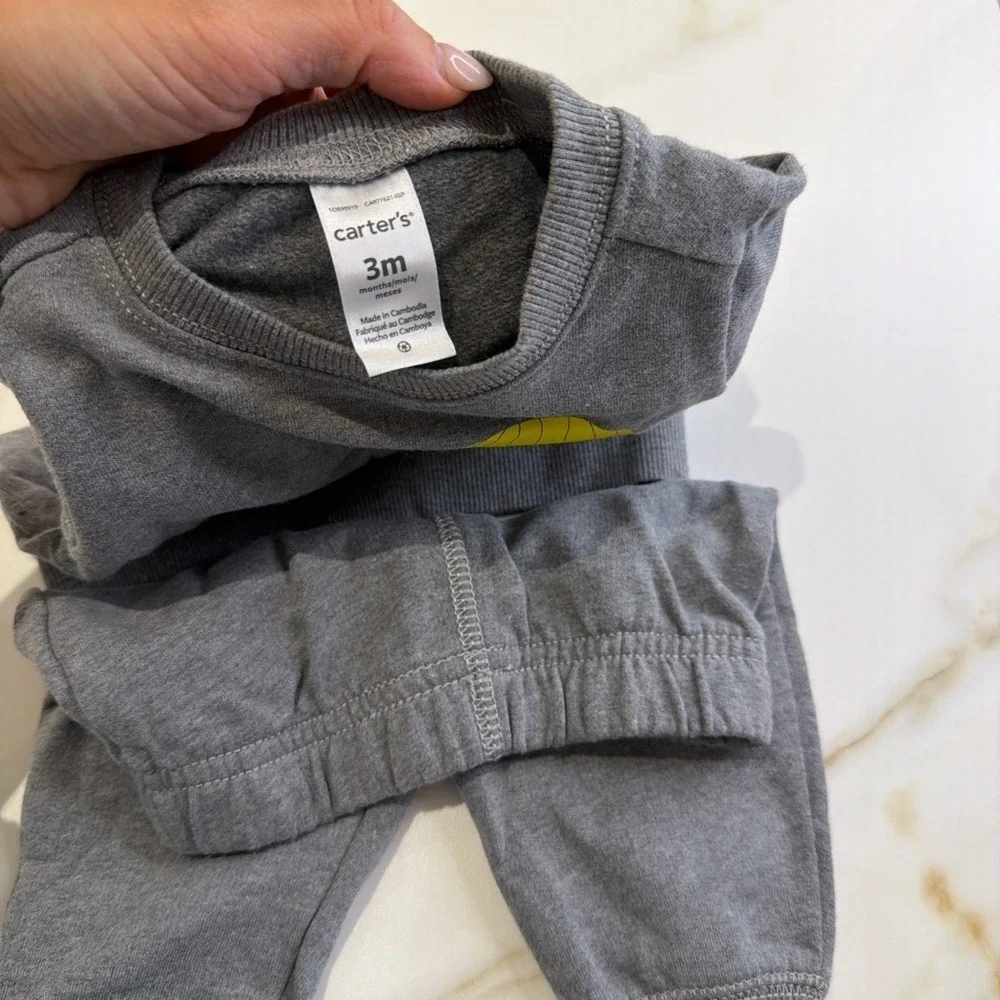 Carters outfit 3m